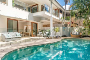A Perfect Stay - Beachcomber Blue, Byron Bay